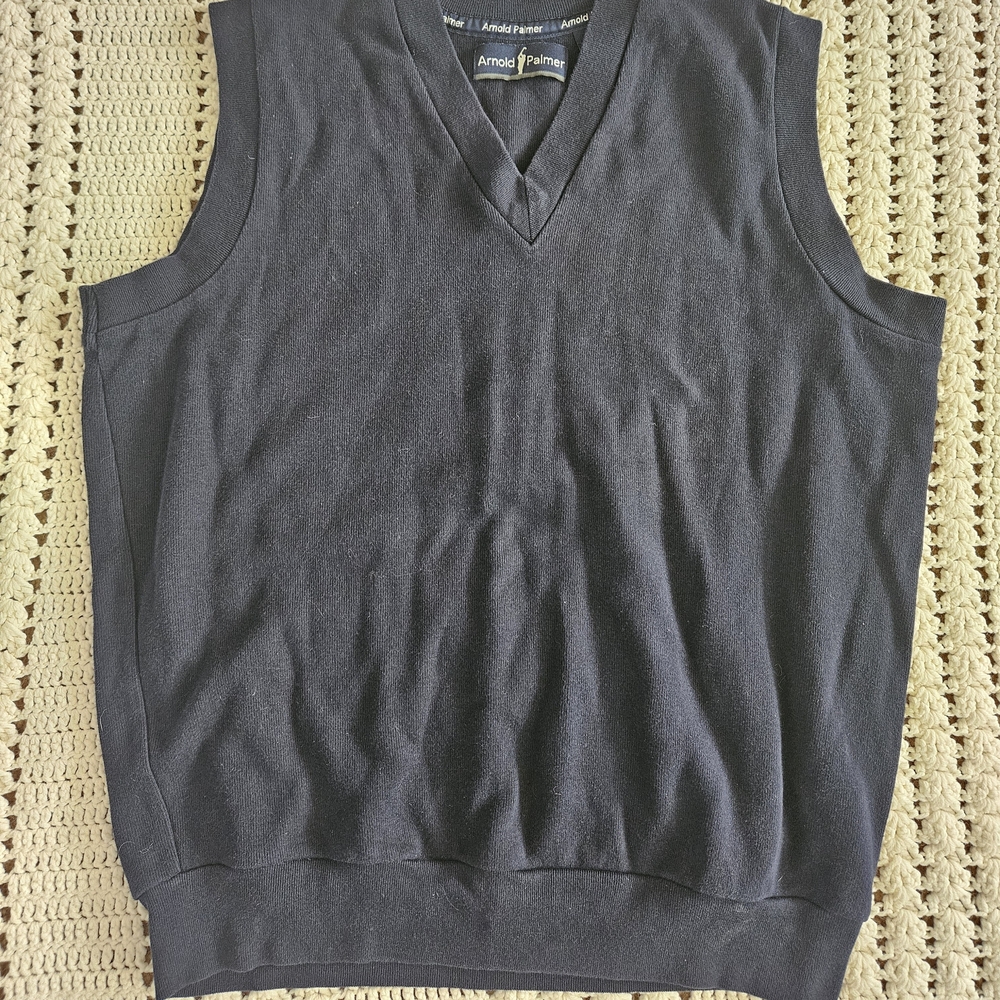 Arnold Palmer V-Neck Sweater Vest in Navy Blue
